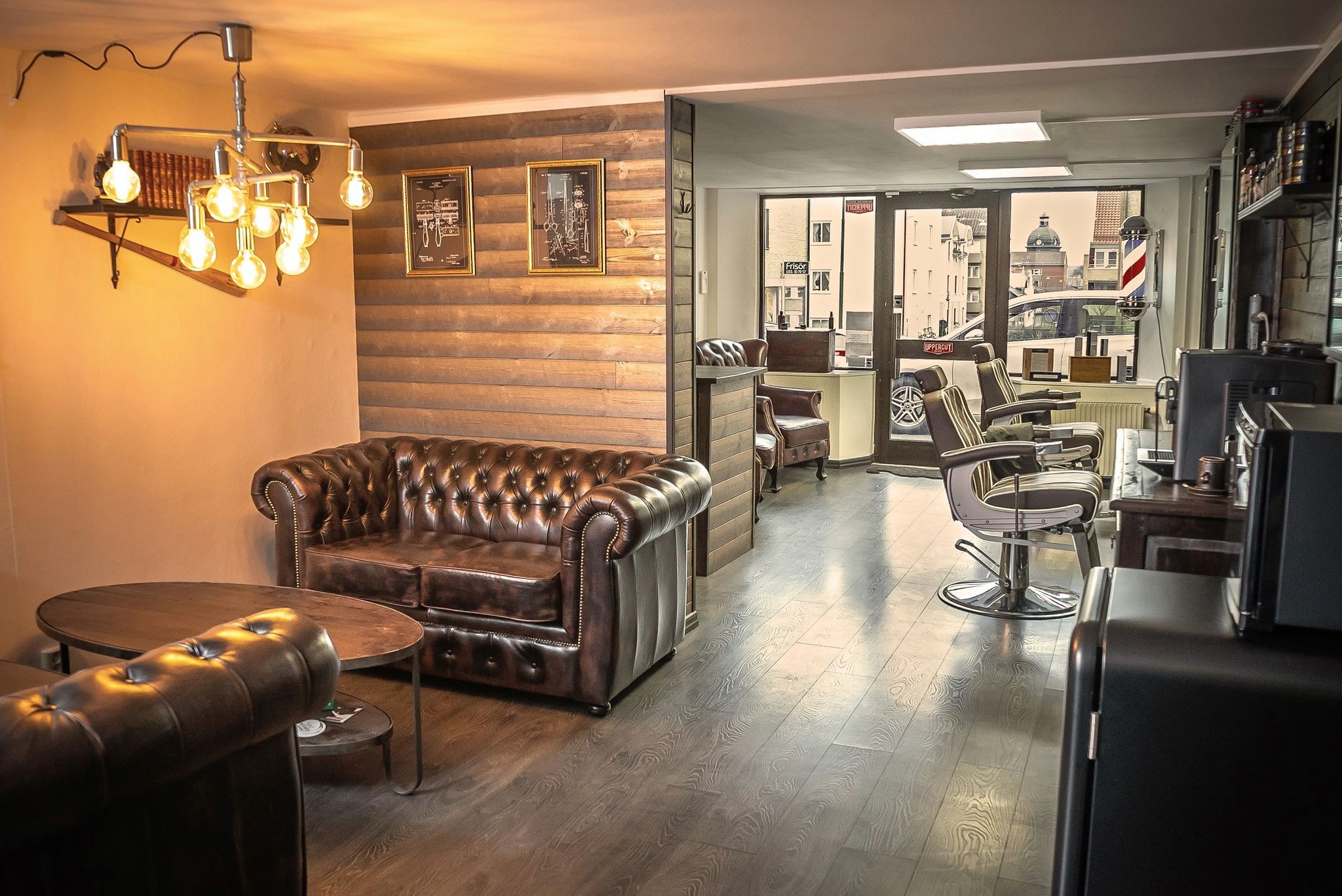 Dynasty Barbershop - Herrfrisör i Borås